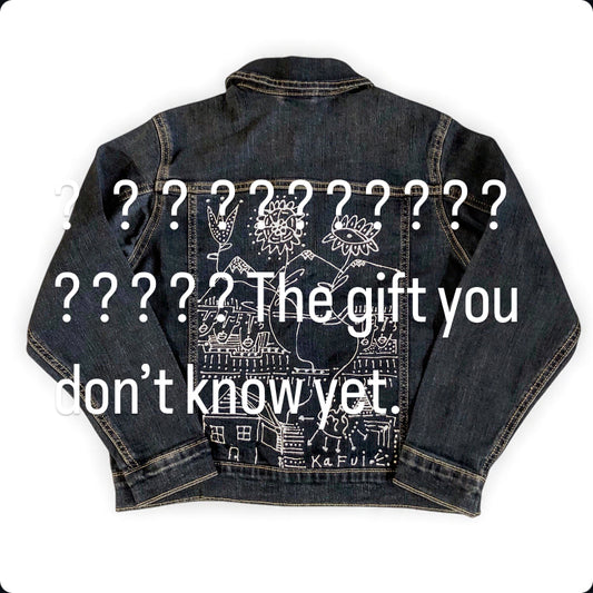 The Kafui Children's Choose Your Size Surprise Jacket  Nunana si nye menya hade o. (Ewe:Gift I don't know yet)